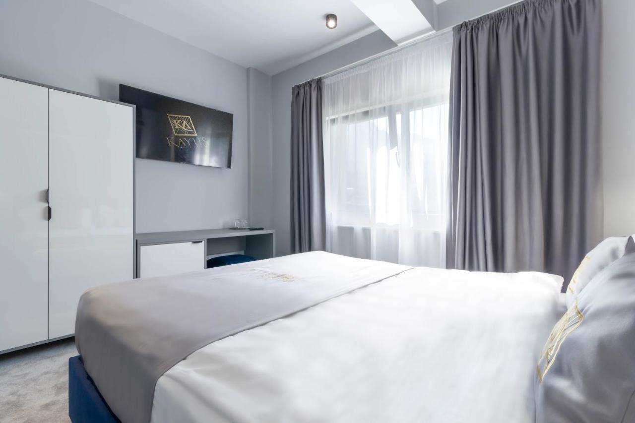 Hotel Kayus Buşteni Exterior foto
